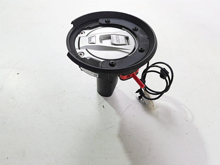 2021 BMW R1250GS K51 Adv Keyless Fuel Gas Petrol Cap Lid 16118552148 {{ shop.shopifyCountryName }} - Mototech271