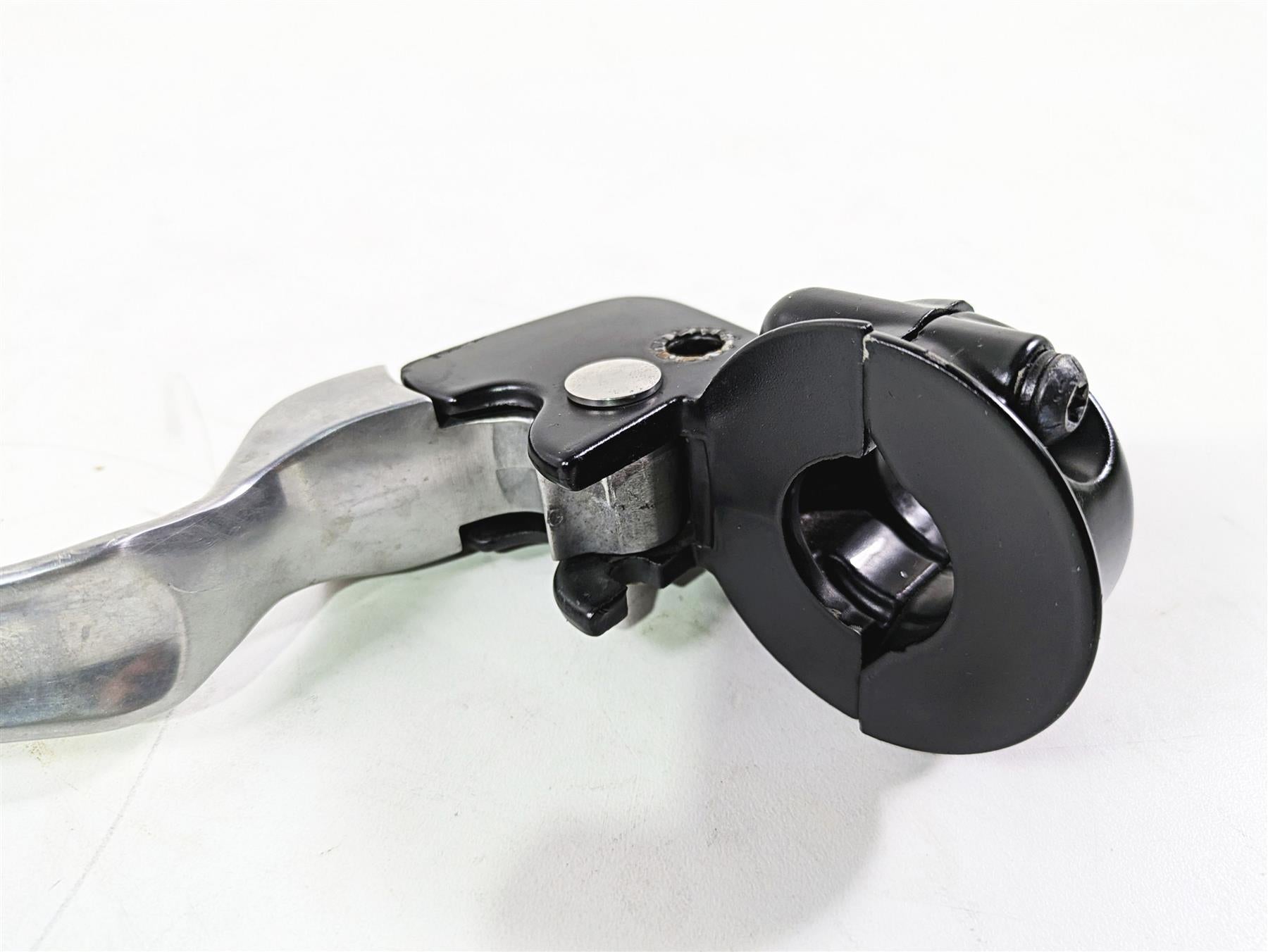 2016 Harley FXDL Dyna Low Rider Clutch Perch & Lever 38608-96 {{ shop.shopifyCountryName }} - Mototech271