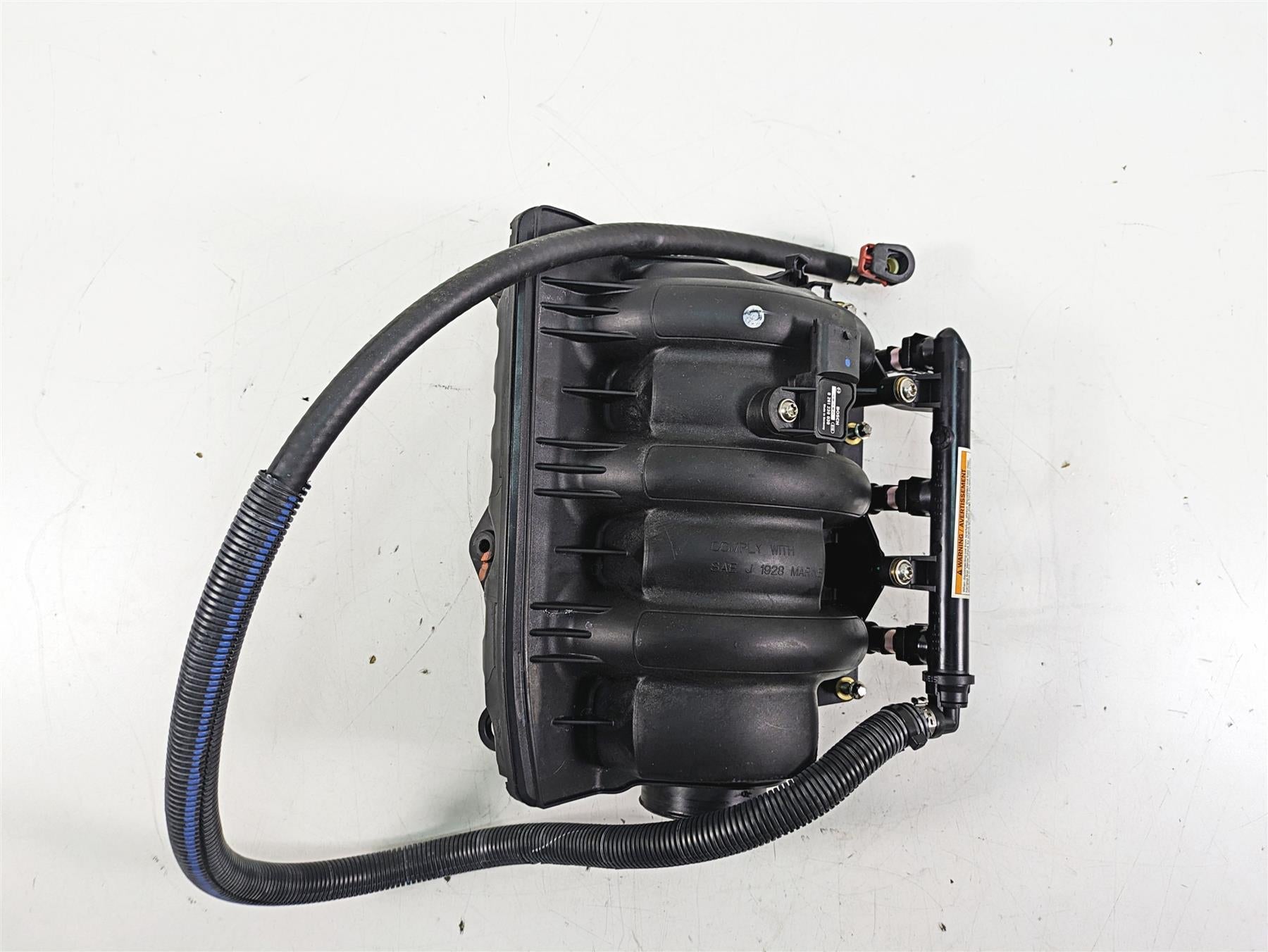 2016 Sea-Doo Spark 900 Intake Manifold & Fuel Injectors 420867366 420874838 {{ shop.shopifyCountryName }} - Mototech271