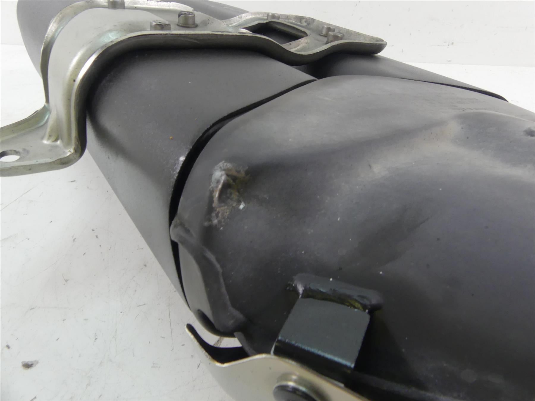 2017 Ducati Monster 1200 S Oem Exhaust Muffler Pipe Silencer Damper 57322252BA {{ shop.shopifyCountryName }} - Mototech271