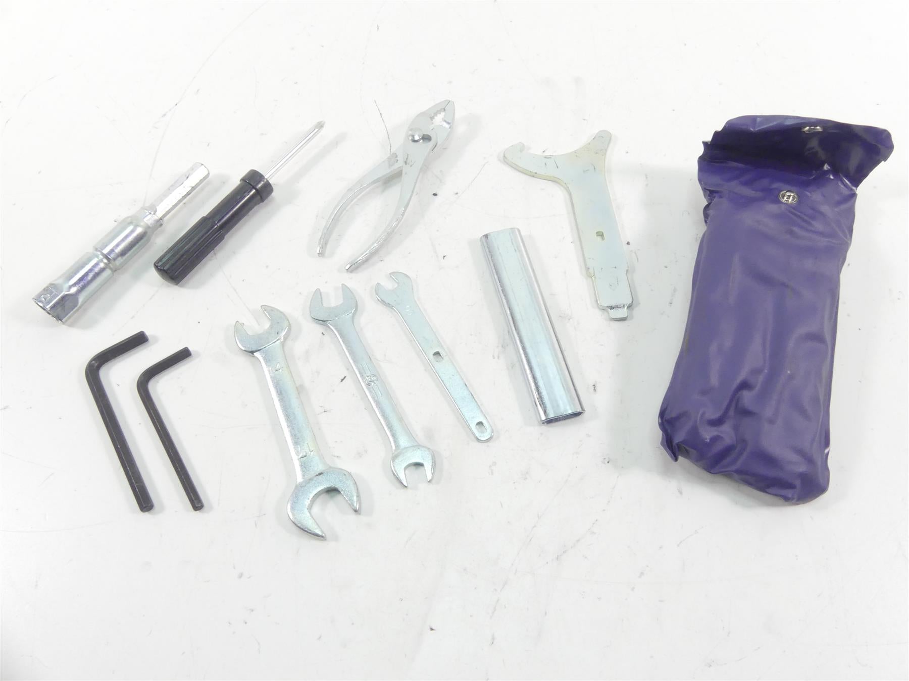 2003 Honda VTX1800 C Owners Tools Tool Kit + Bag 89010-MCH-010 | Mototech271