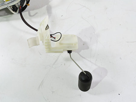 2014 Harley FXDL Dyna Low Rider Fuel Gas Petrol Pump & Sending Unit 75246-04A {{ shop.shopifyCountryName }} - Mototech271