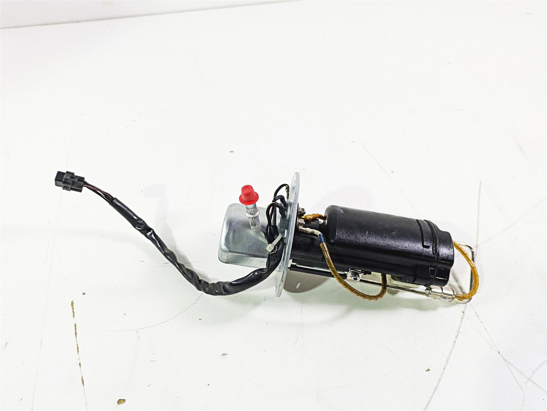 2005 Kawasaki ZX1000 ZX10R Ninja Fuel Gas Petrol Pump 49040-0004 {{ shop.shopifyCountryName }} - Mototech271