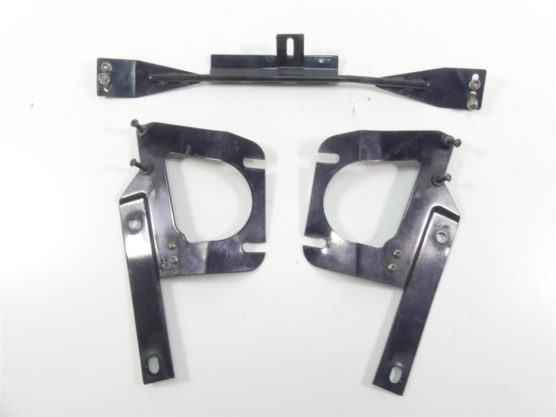 1995 Harley Touring FLHTCU Electra Glide Front Fairing Mount Brackets 58478-86A {{ shop.shopifyCountryName }} - Mototech271