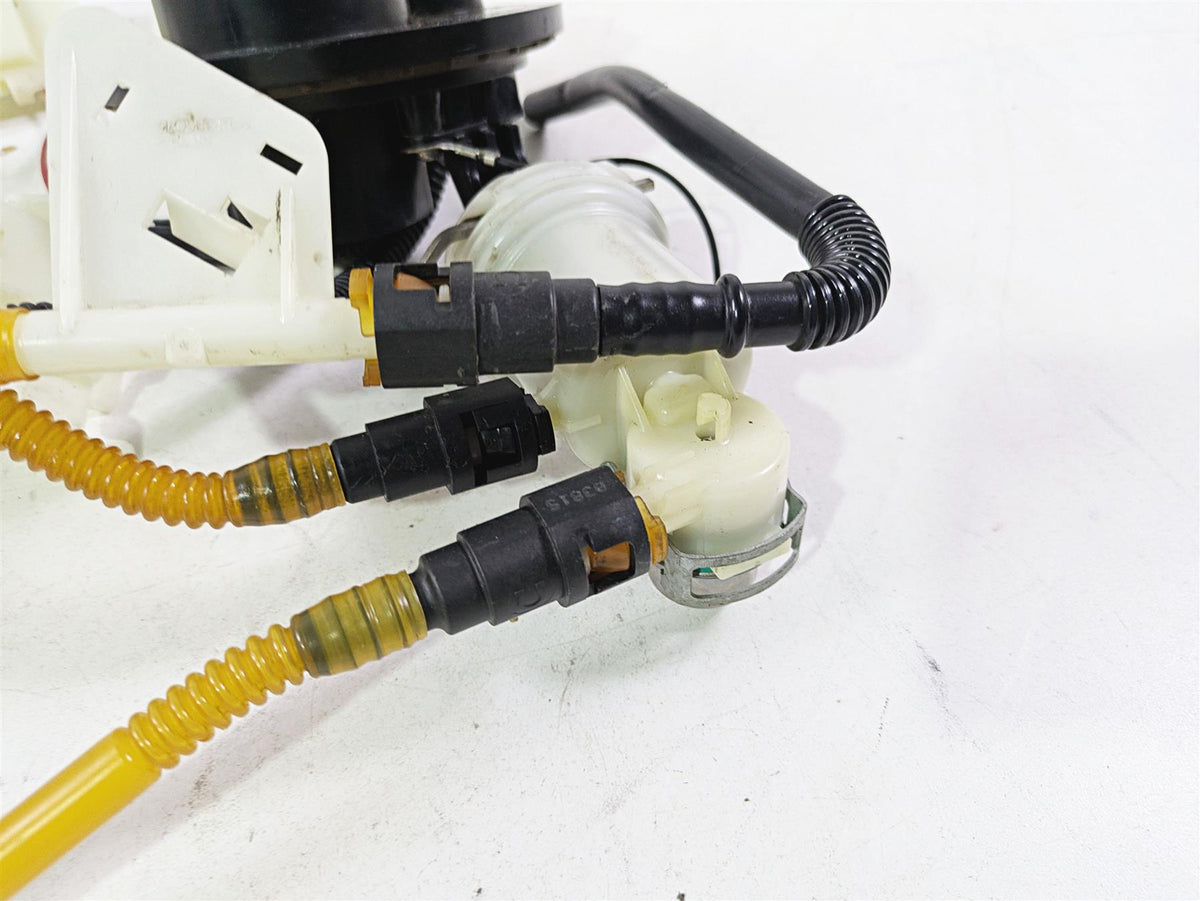 2015 Harley Touring FLHTKL Electra Glide Fuel Gas Petrol Pump 62908-08 75069-08D {{ shop.shopifyCountryName }} - Mototech271