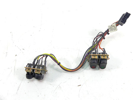 2006 Harley Touring FLHTCU SE E-Glide Auxiliary Spot Spkr Switches Set 70271-98 {{ shop.shopifyCountryName }} - Mototech271