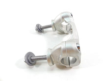 Load image into Gallery viewer, 2022 Triumph Speed Triple 1200 RS Handlebar Riser Holder Clamp Set T2045126
