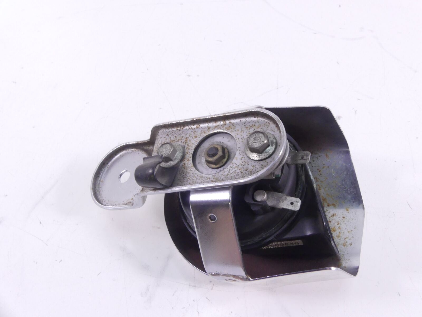 2000 Harley Touring FLHTCI Electra Glide Horn With Chrome Cover 61300478A {{ shop.shopifyCountryName }} - Mototech271