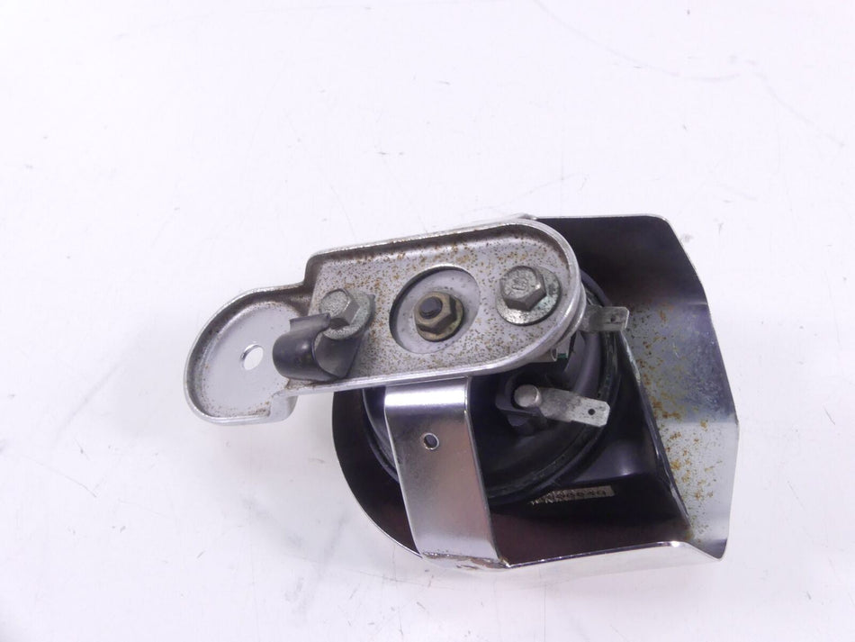 2000 Harley Touring FLHTCI Electra Glide Horn With Chrome Cover 61300478A {{ shop.shopifyCountryName }} - Mototech271