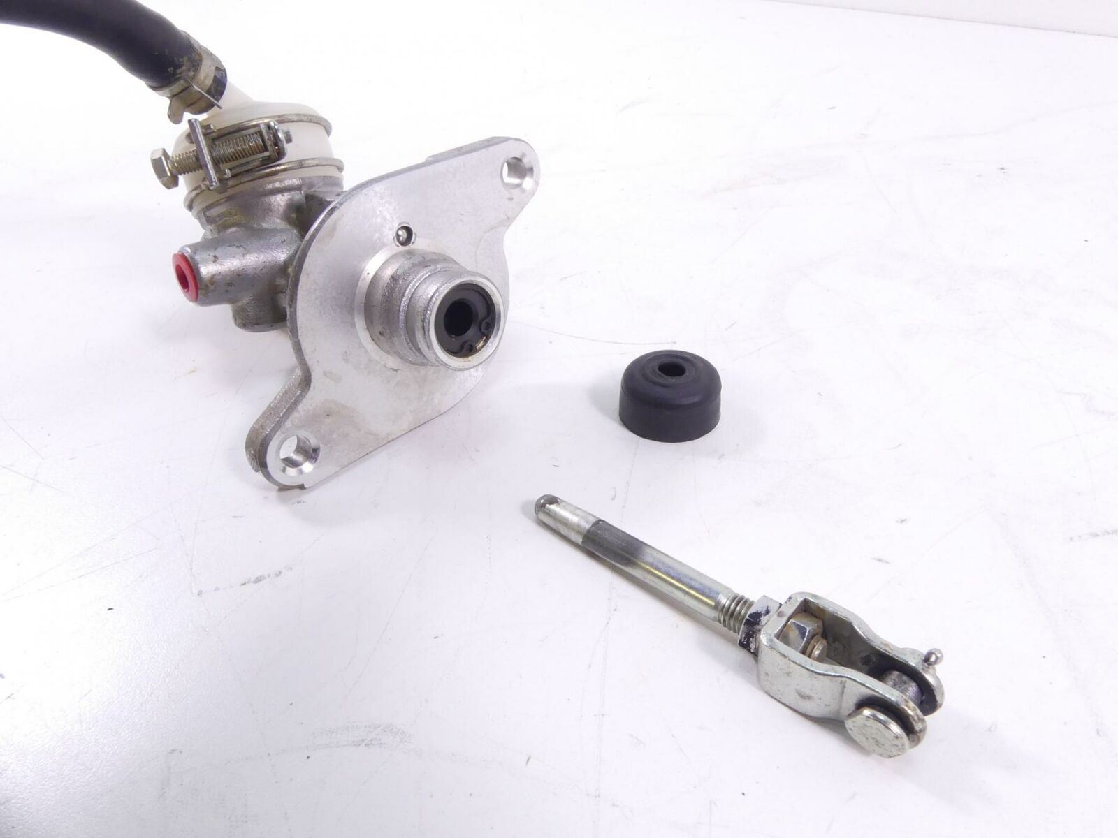 2016 Yamaha YXZ1000 R EPS SE Main Brake Master Cylinder Nissin 11/16 2HC-2583T-0 {{ shop.shopifyCountryName }} - Mototech271