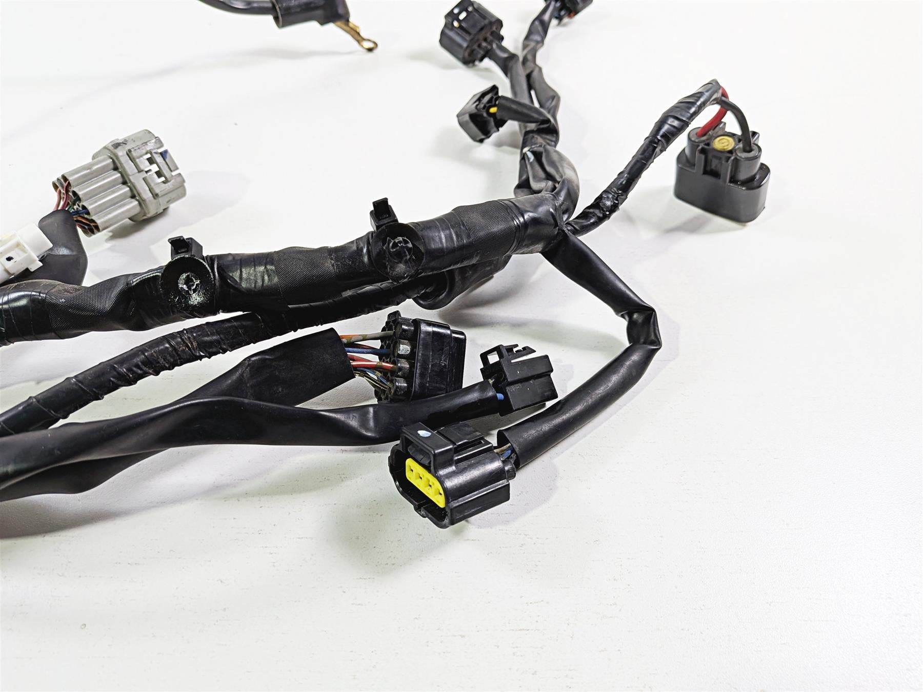 2008 Yamaha YZF R1 RN19 Wiring Harness Loom -Cut Taillight Wire 4C8-82590-40-00 {{ shop.shopifyCountryName }} - Mototech271