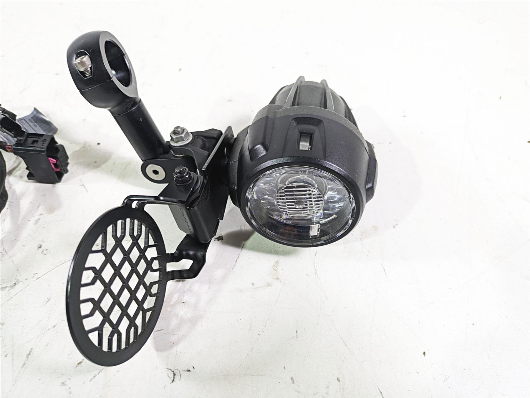 2022 BMW R1250 RT K052 Led Front Fog Spot Light Lamp Set -READ 63179457322 {{ shop.shopifyCountryName }} - Mototech271