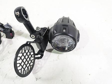 2022 BMW R1250 RT K052 Led Front Fog Spot Light Lamp Set -READ 63179457322 {{ shop.shopifyCountryName }} - Mototech271