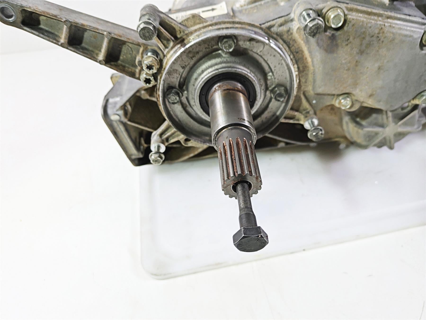 2018 Can Am Maverick X3 XRC Turbo R Transmission 1K & Front Mount 420686504 {{ shop.shopifyCountryName }} - Mototech271