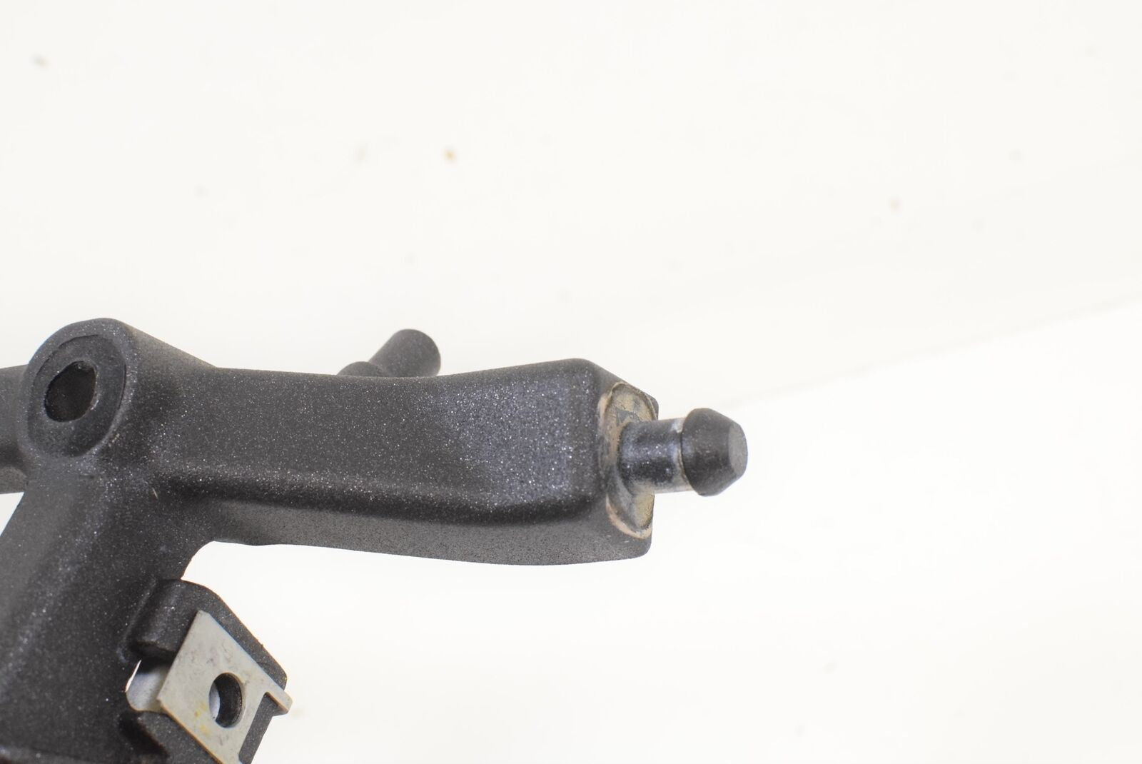 2017 Ducati Supersport 939 Front Head Guard Bracket Mount Holder {{ shop.shopifyCountryName }} - Mototech271