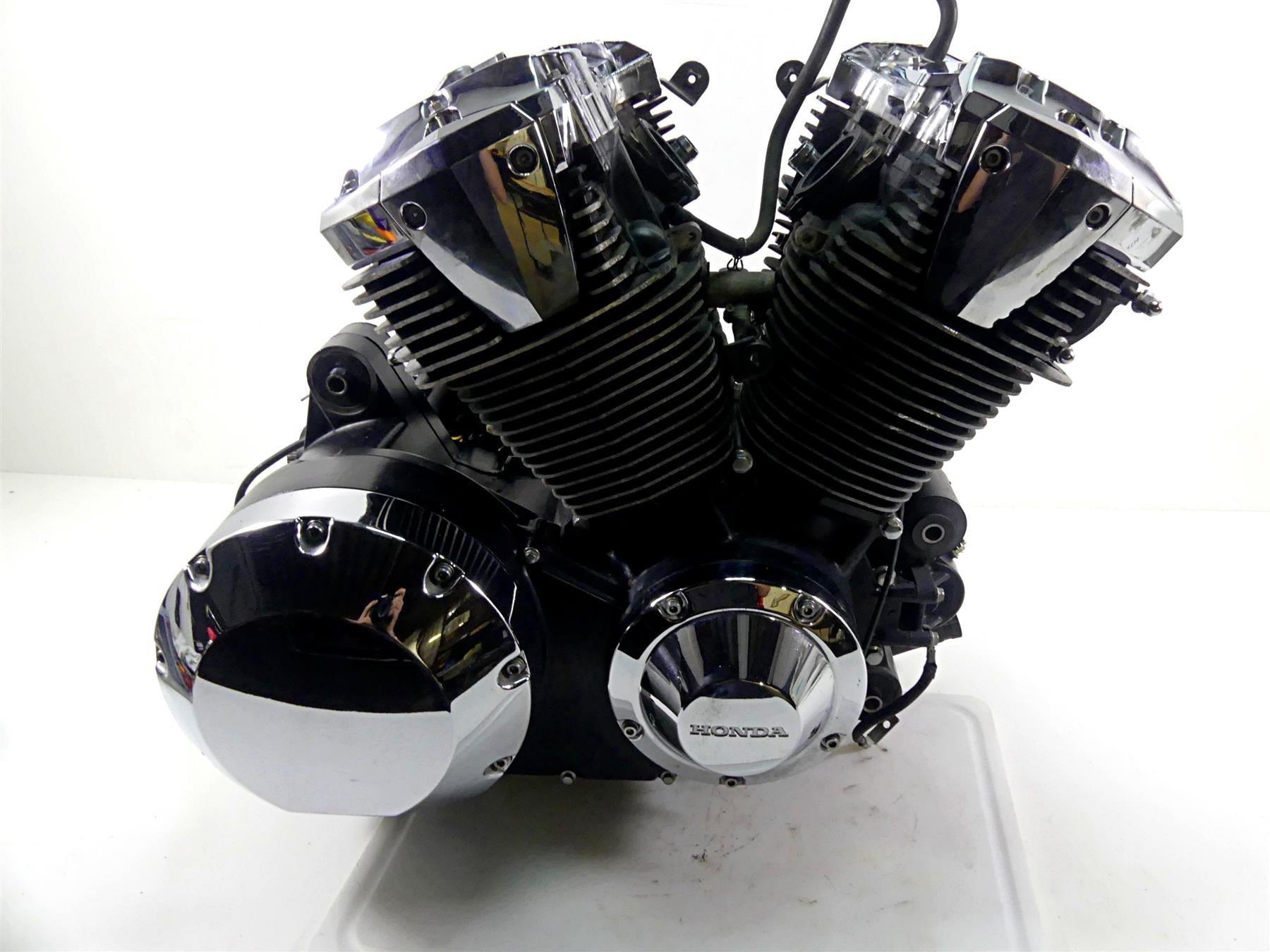 2007 Honda VTX1800 T2 Running Engine Motor + Covers - Video 11100-MCH-000 {{ shop.shopifyCountryName }} - Mototech271