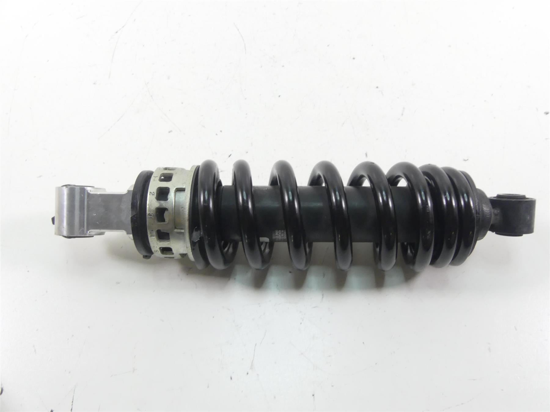 2021 Harley Softail FXBBS Street Bob Rear Shock Suspension Damper 43mm 54000140 {{ shop.shopifyCountryName }} - Mototech271