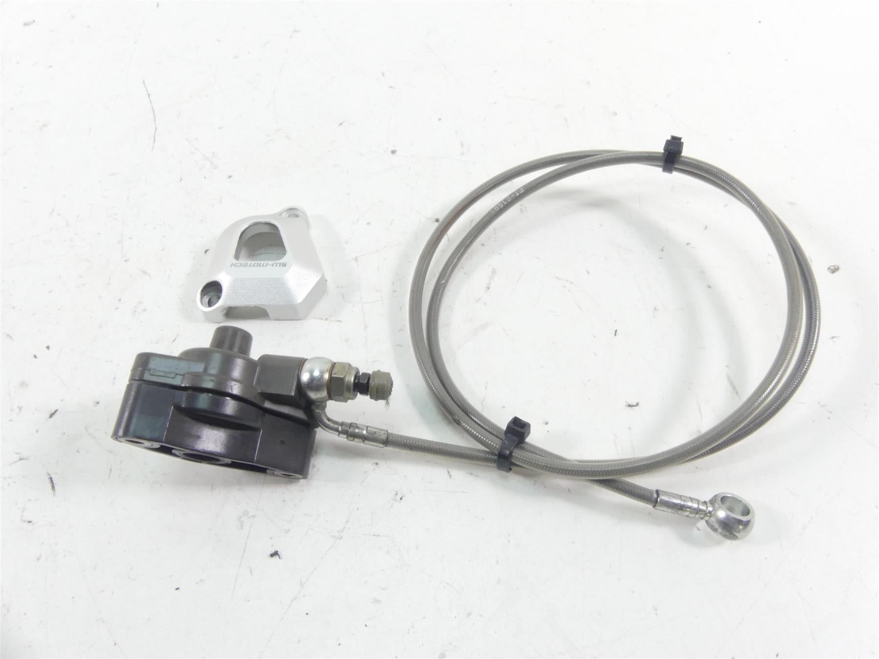 2015 KTM 1290R Super Duke Clutch Slave Cylinder SW Motech Cover Set 60032061244 {{ shop.shopifyCountryName }} - Mototech271