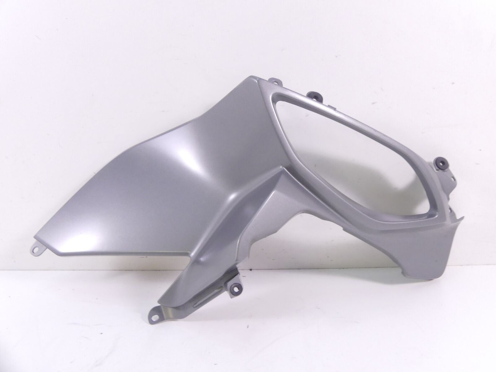 2017 BMW R1200RT RTW K52 Right Side Engine Knee Fairing Cover 46638533570 {{ shop.shopifyCountryName }} - Mototech271