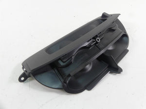 2014 Harley Touring FLHX Street Glide Front Fairing Air Duct Inlet Vent 29200003