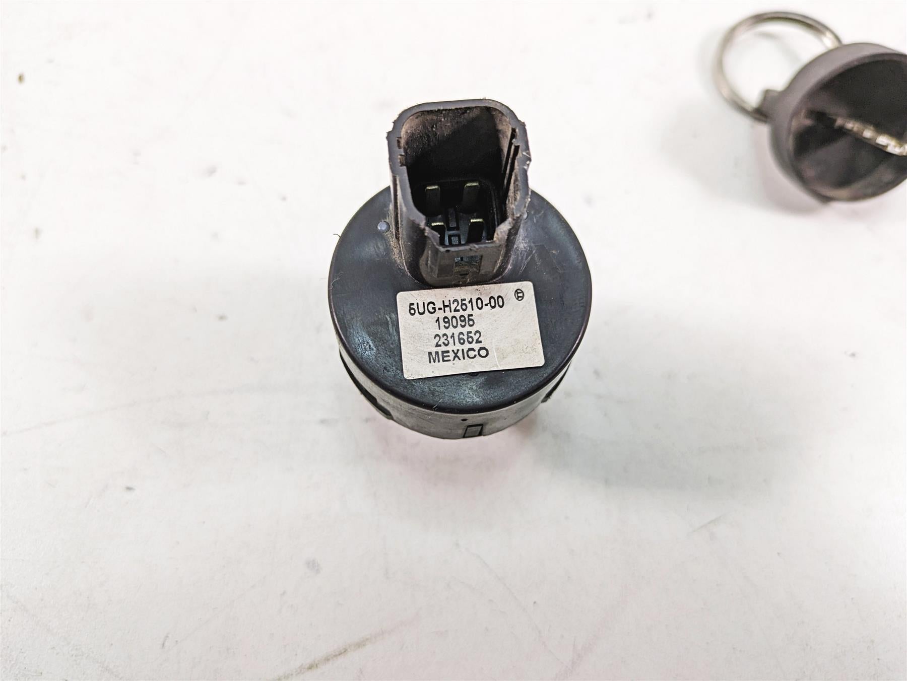 2019 Yamaha YXZ1000 R EPS SS SE Key And Ignition Switch Set 5UG-H2510-00-00 {{ shop.shopifyCountryName }} - Mototech271