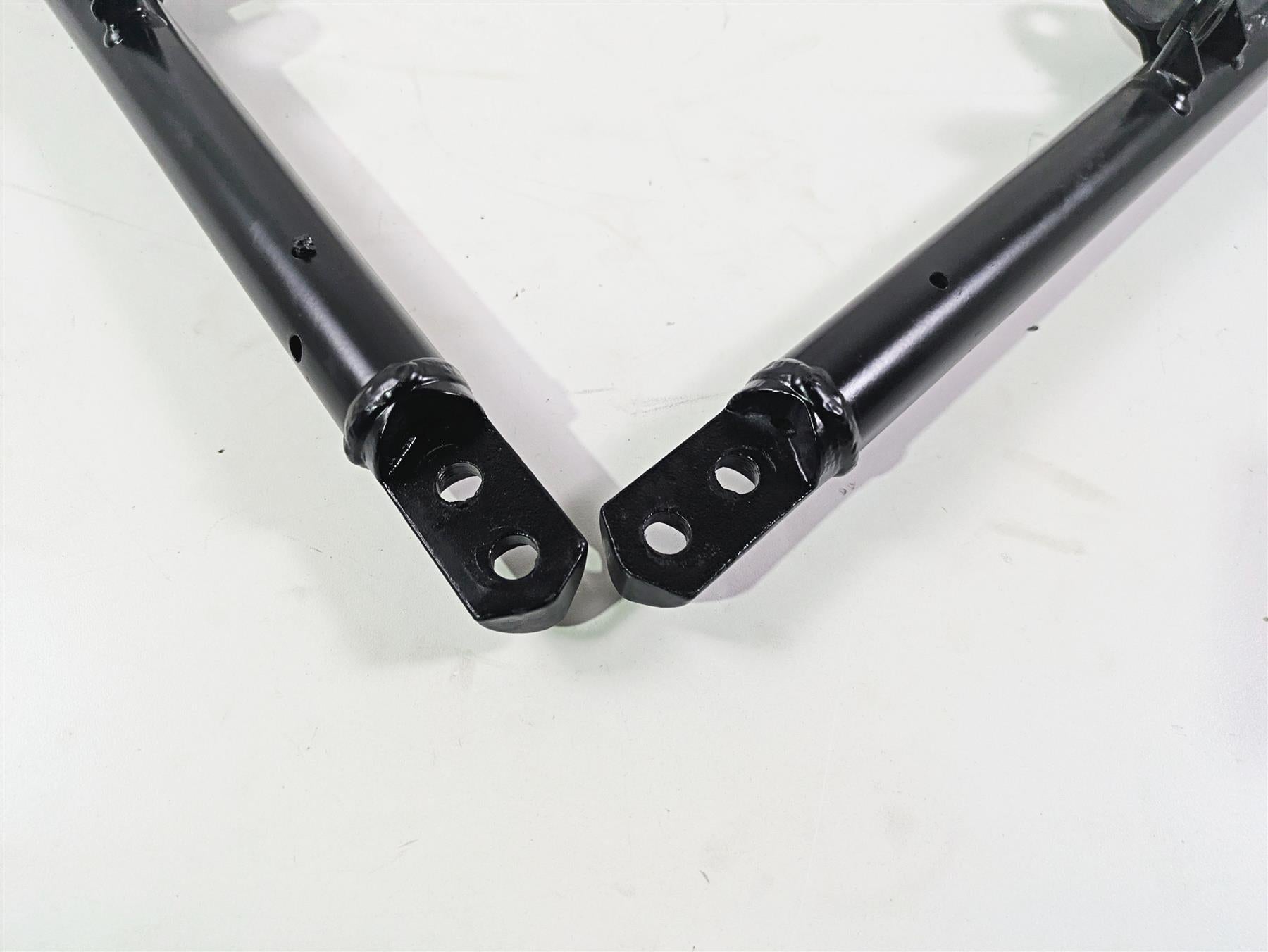2013 Triumph Bonneville Straight Front Frame Down Tube Set T2074890 T2075271 {{ shop.shopifyCountryName }} - Mototech271