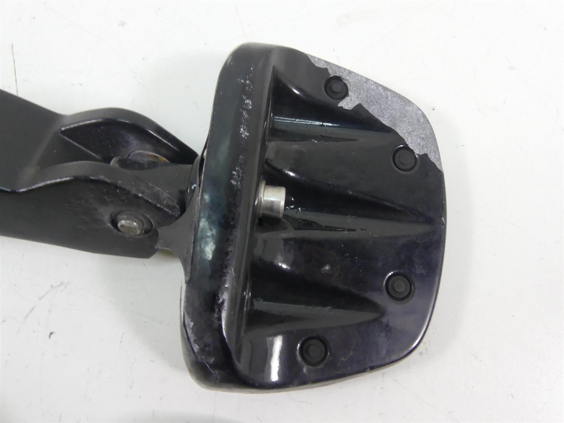 2013 Victory Cross Country Rear Passenger Footpeg Set -Read L 5136384 R 5136385 {{ shop.shopifyCountryName }} - Mototech271