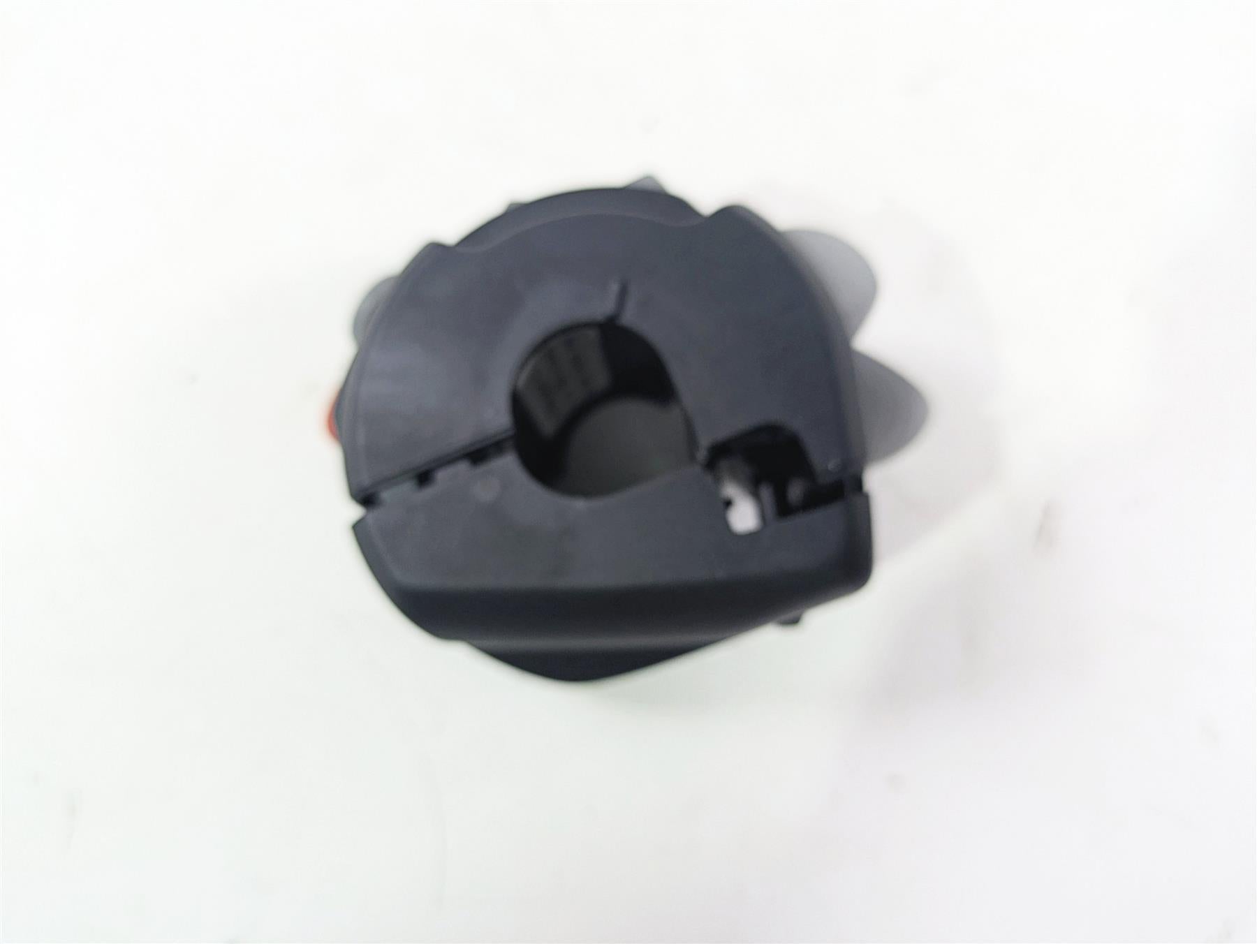 2010 BMW R1200GS K25 Right Hand Control Switch 61317694982 {{ shop.shopifyCountryName }} - Mototech271