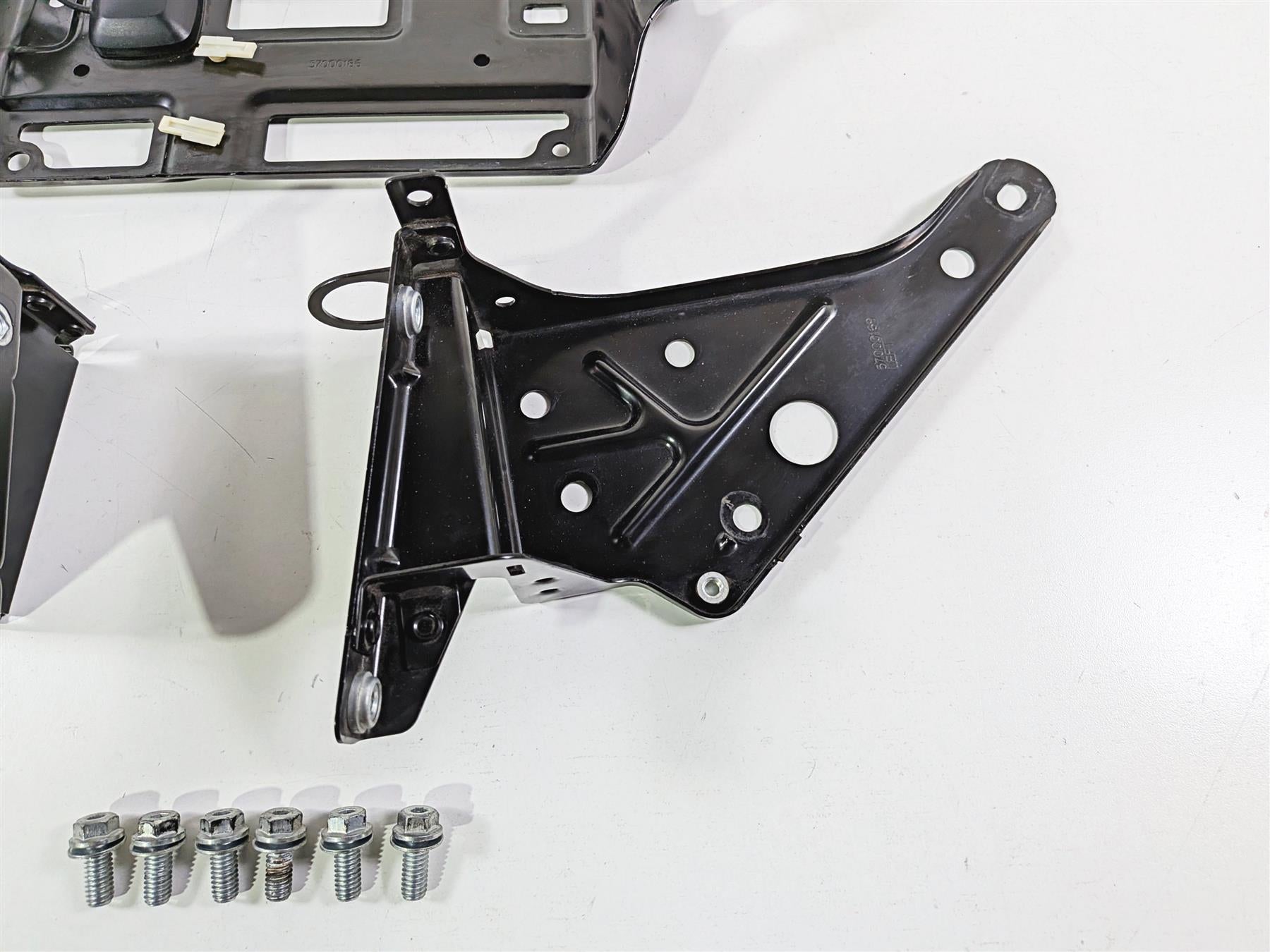 2014 Harley Touring FLHTK Electra Glide Front Fairing Mount Holder 57000186-Mototech271