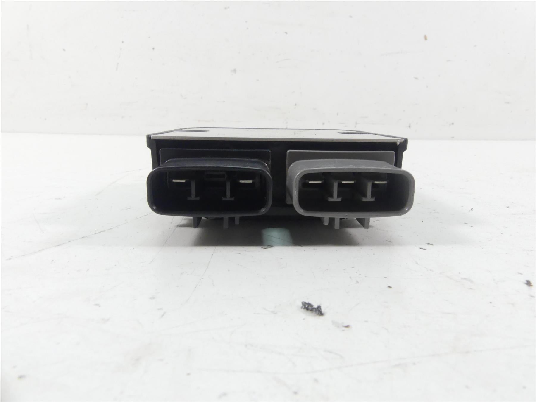 2018 Ducati Hypermotard 939 SP Rectifier Voltage Regulator 54040321A SH821AA {{ shop.shopifyCountryName }} - Mototech271