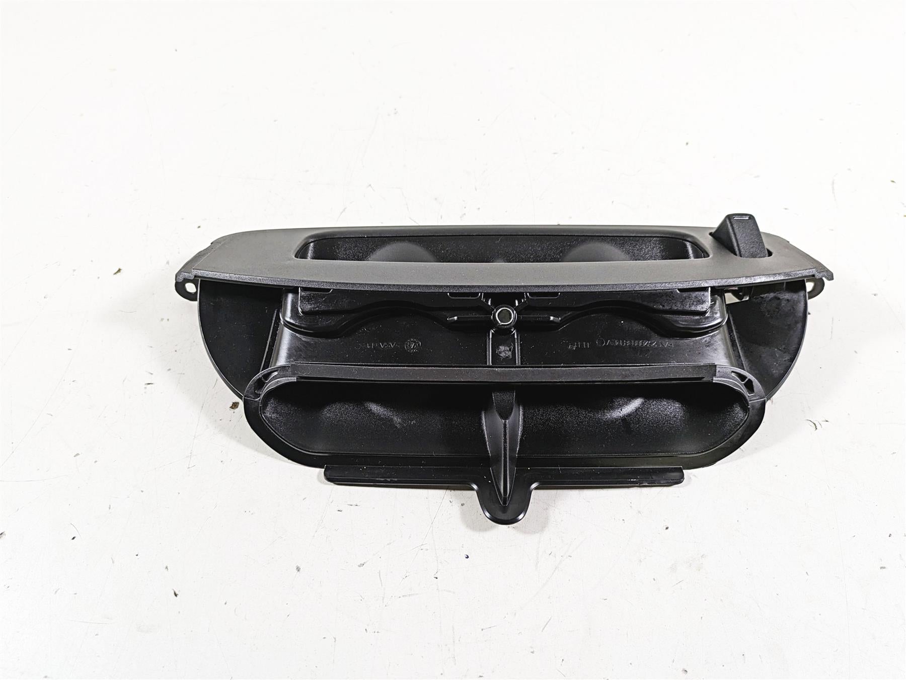 2015 Harley Touring FLHXS Street Glide Front Air Duct Inlet Vent 29200038 {{ shop.shopifyCountryName }} - Mototech271