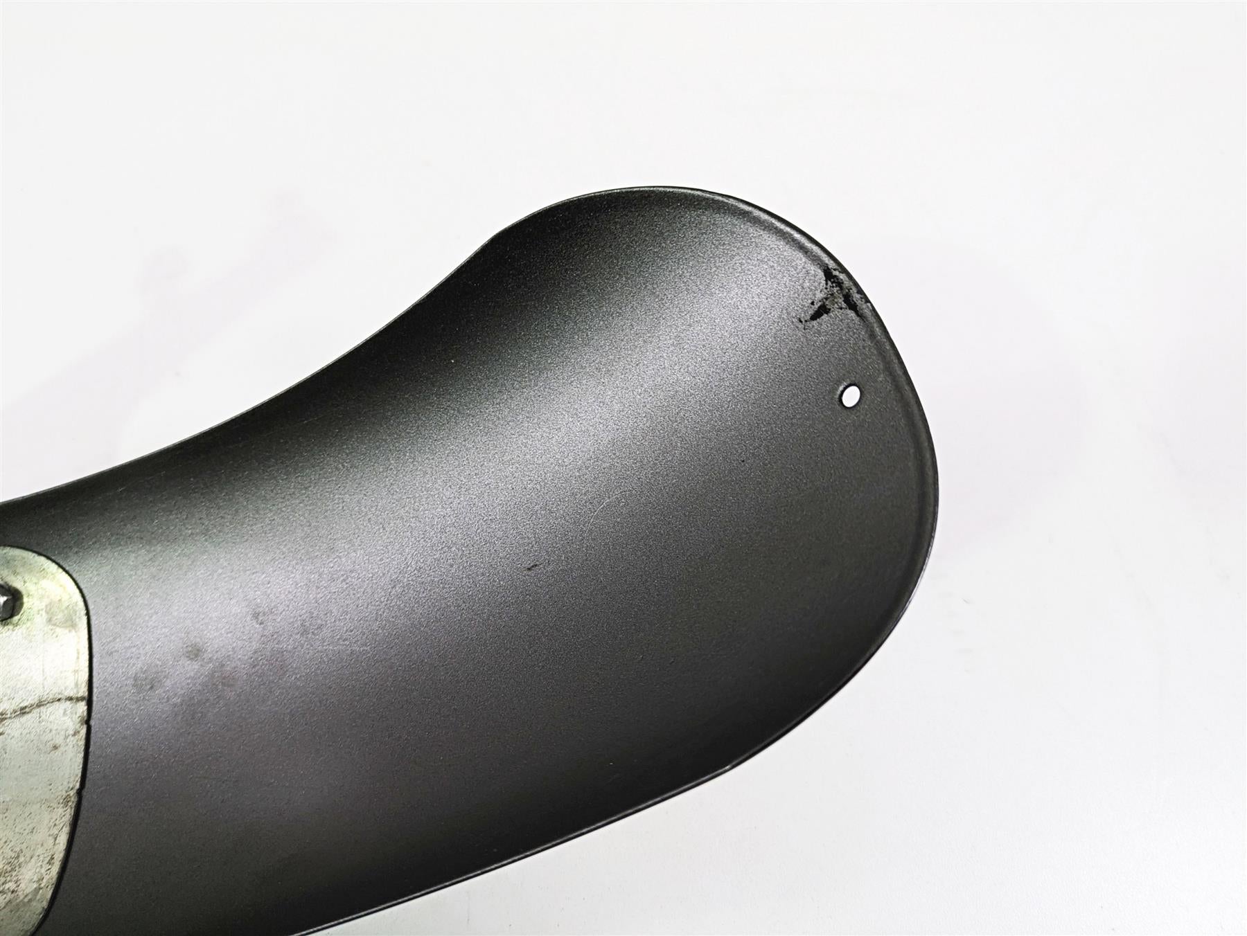 2009 Harley FLSTSB Cross Bones Front Fender Custom Silver Paint - Read 59495-08 {{ shop.shopifyCountryName }} - Mototech271