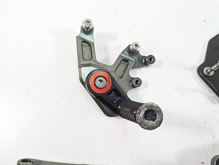 2015 BMW S1000RR K46 Hp4 Left Right Foot Peg Lever Set 77258550774 77258550773 {{ shop.shopifyCountryName }} - Mototech271