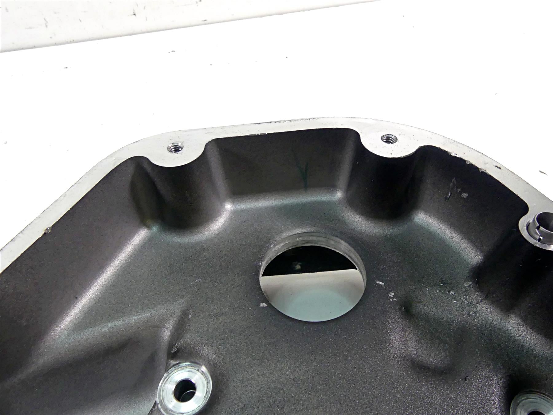 2015 Harley Touring FLHXS Street Glide Inner Primary Drive Clutch Cover 60677-07 {{ shop.shopifyCountryName }} - Mototech271