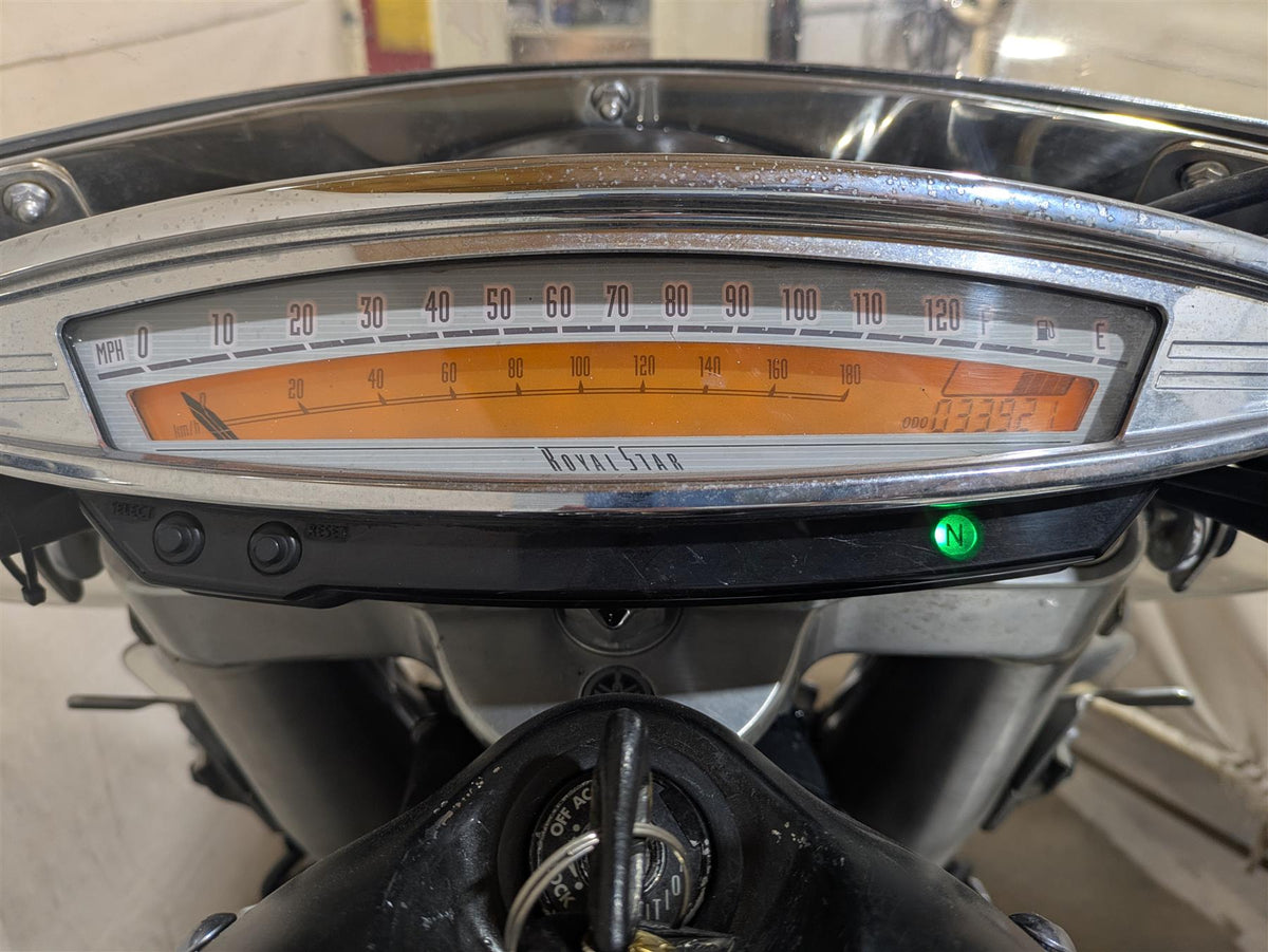 2006 Yamaha XVZ1300 Royal Star Speedometer Gauge Instrument 33K 1D6-83500-00-00 {{ shop.shopifyCountryName }} - Mototech271