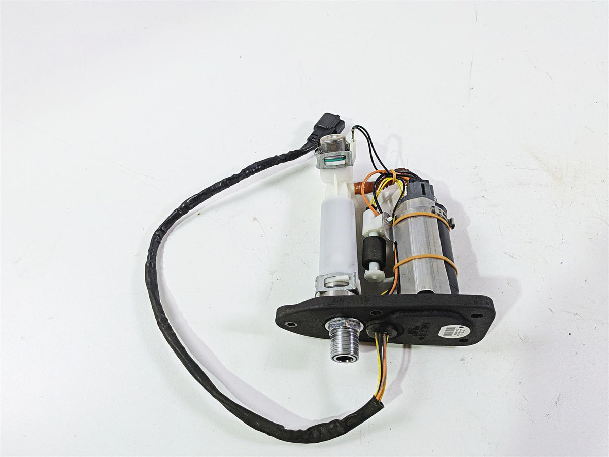 2009 Harley XR1200 Sportster Fuel Gas Petrol Pump 75268-07D {{ shop.shopifyCountryName }} - Mototech271