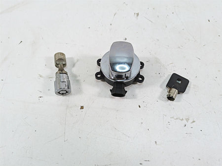 2013 Harley Softail FLSTC Heritage Classic Ignition Switch Key Lock Set 71400076 {{ shop.shopifyCountryName }} - Mototech271