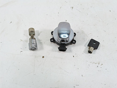 2013 Harley Softail FLSTC Heritage Classic Ignition Switch Key Lock Set 71400076 | Mototech271