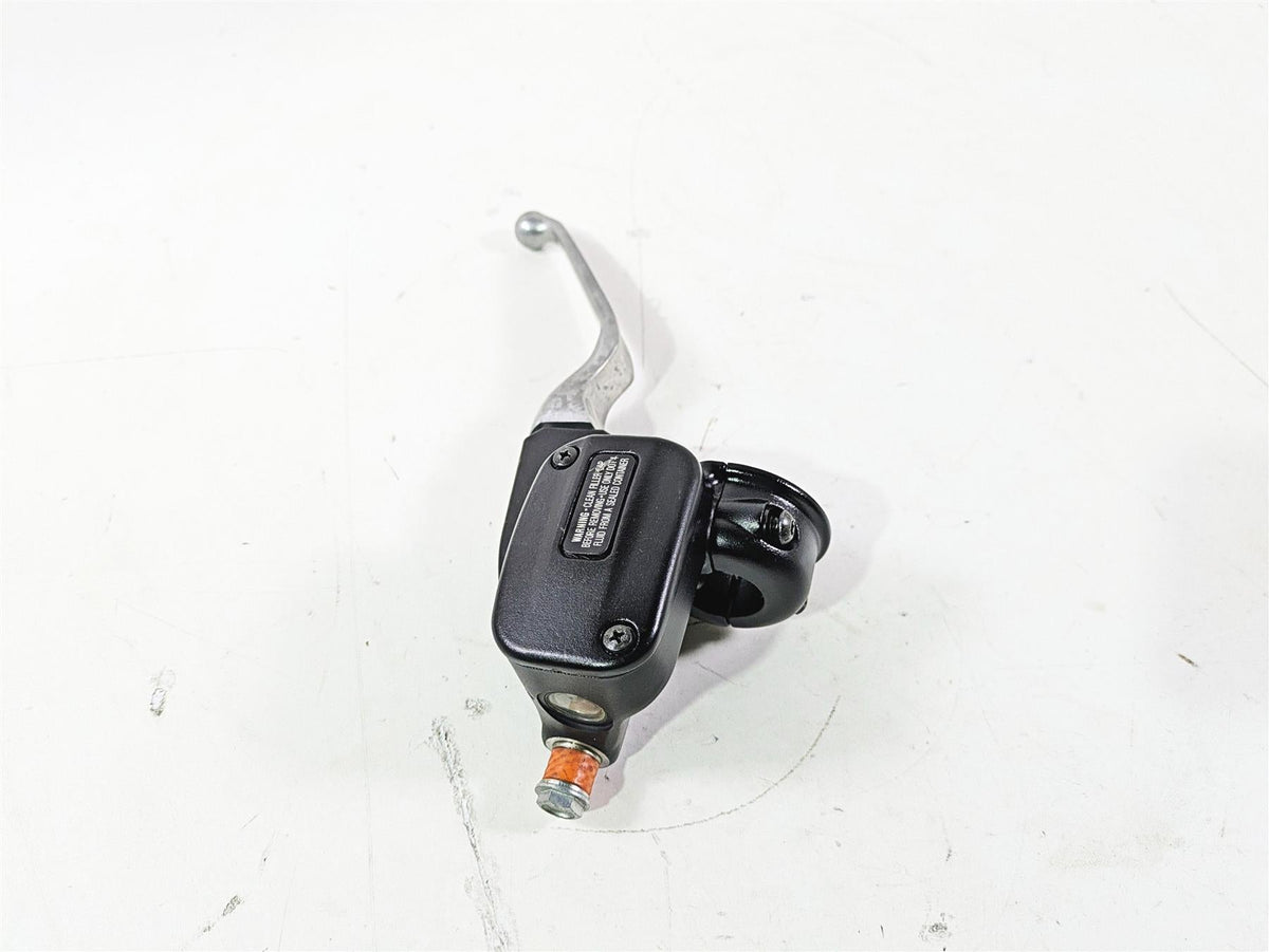 2017 Harley FLS Softail Slim Front Brake Master Cylinder 1/2" 41700233 {{ shop.shopifyCountryName }} - Mototech271
