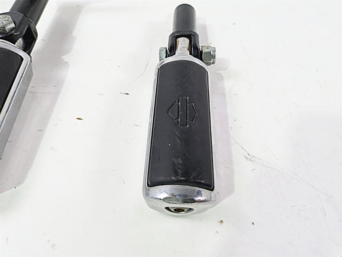 2014 Harley FLS Softail Slim Rear Passenger Footpeg Set 50932-08 {{ shop.shopifyCountryName }} - Mototech271