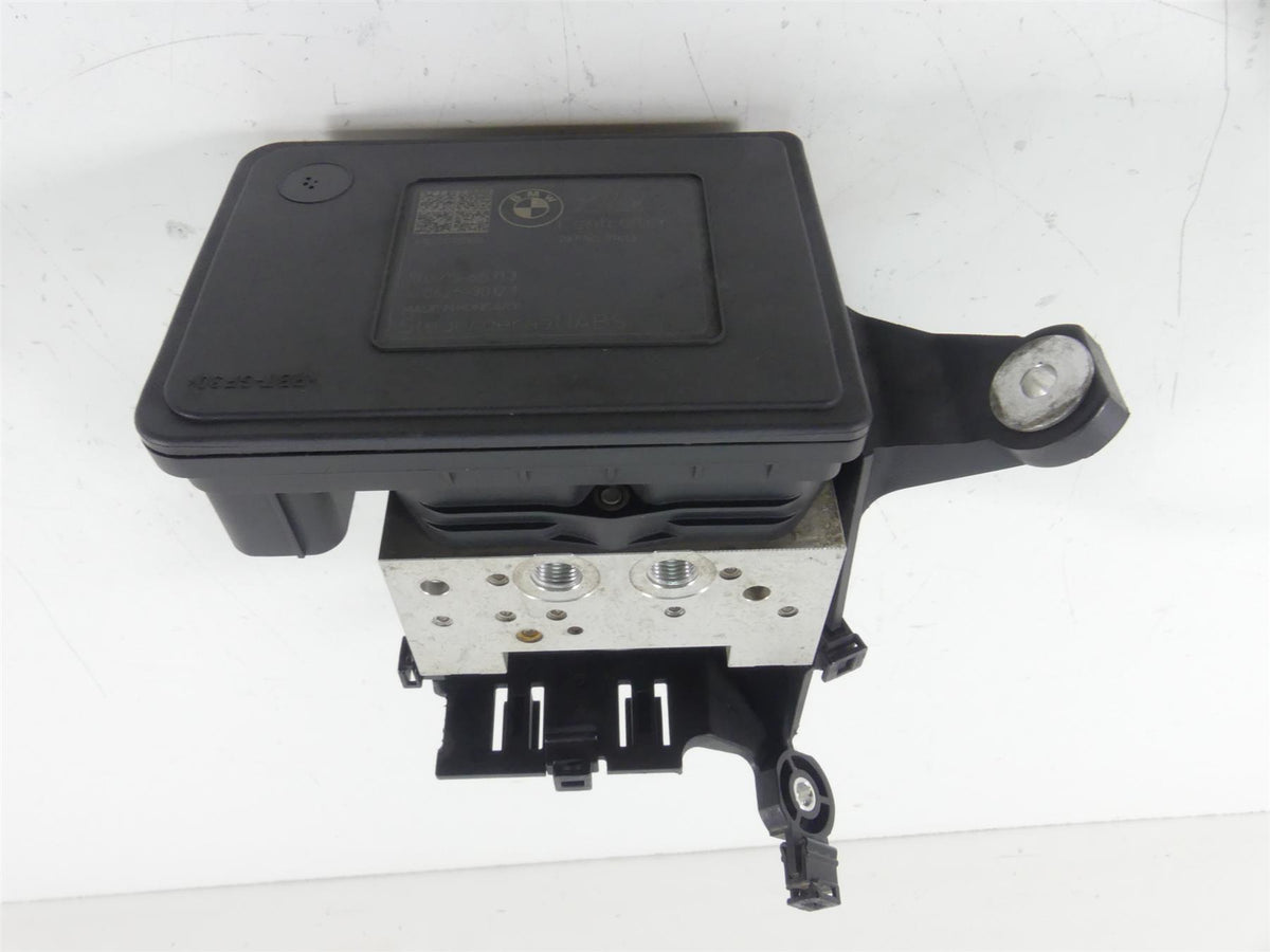 2015 BMW K1600GT K48 Abs Brake Pump Pressure Module + Bracket - Read 34518561705 {{ shop.shopifyCountryName }} - Mototech271