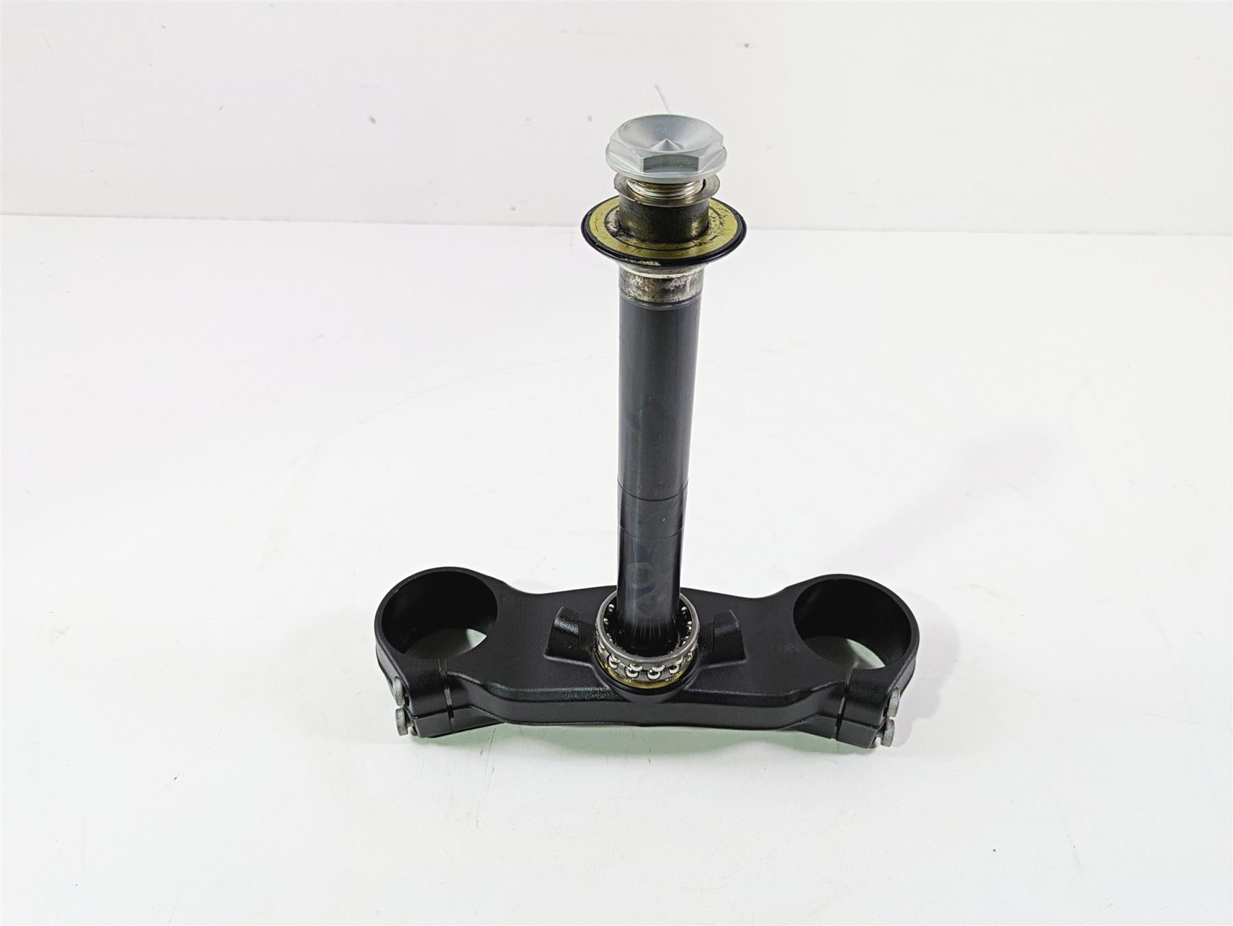 2020 KTM 1290 Super Adventure R Lower Triple Tree Steering Clamp 6070113203233S {{ shop.shopifyCountryName }} - Mototech271