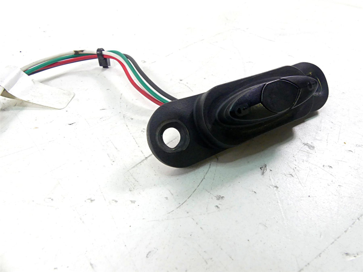 2019 Indian Chieftain Classic Electrical Saddlebag Lock Switch 4017110 {{ shop.shopifyCountryName }} - Mototech271