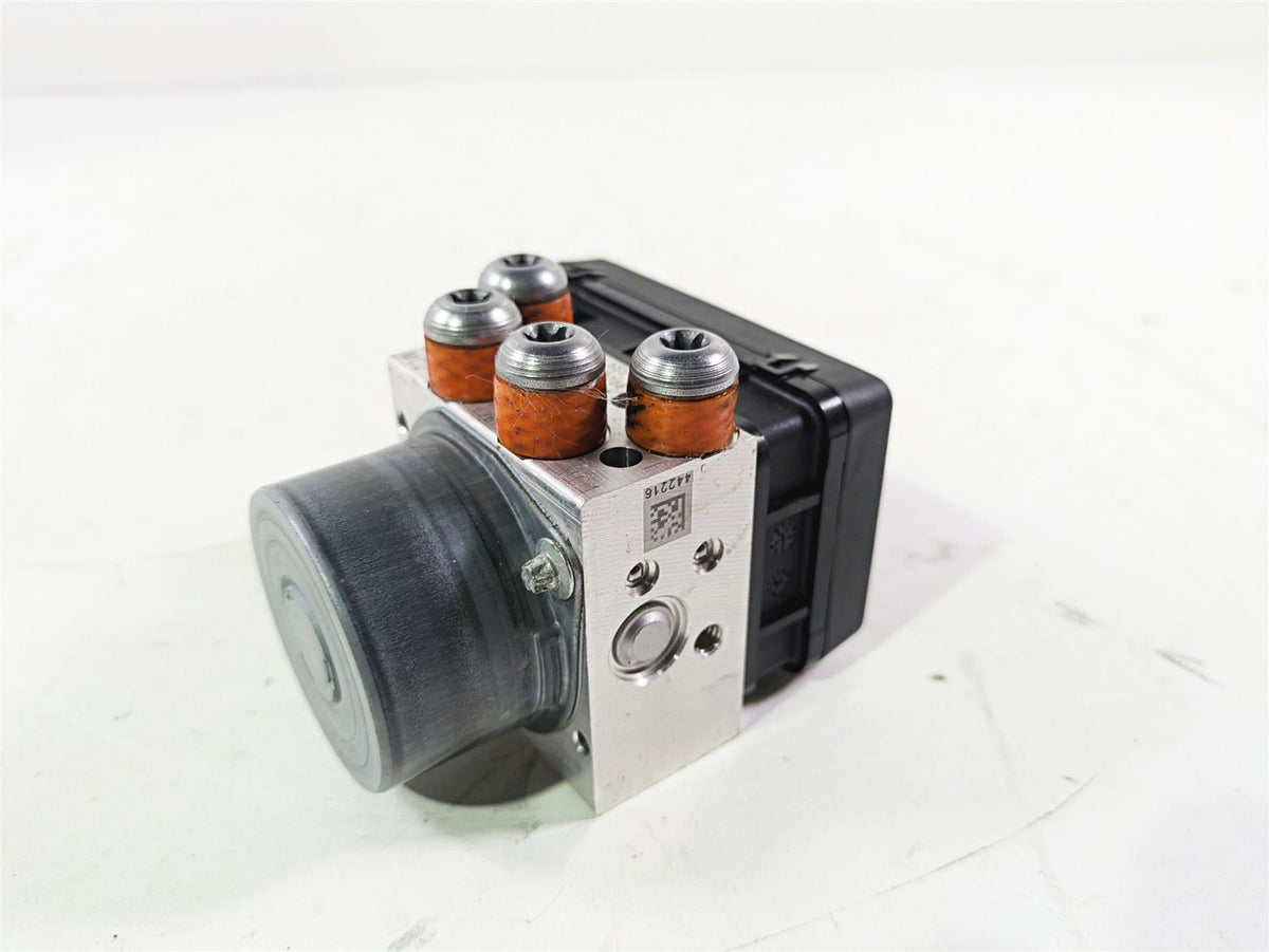 2015 BMW R nineT K21 Abs Brake Pump Module Pressure Unit 34518546851 {{ shop.shopifyCountryName }} - Mototech271