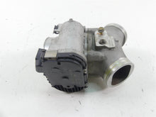Load image into Gallery viewer, 2018 Indian Scout Sixty Throttle Body Fuel Injection Intake 1204685
