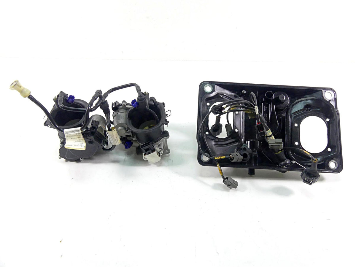 2012 Ducati Panigale 1199S Mikuni Throttle Body Set & Air Box Cover 28240892A {{ shop.shopifyCountryName }} - Mototech271
