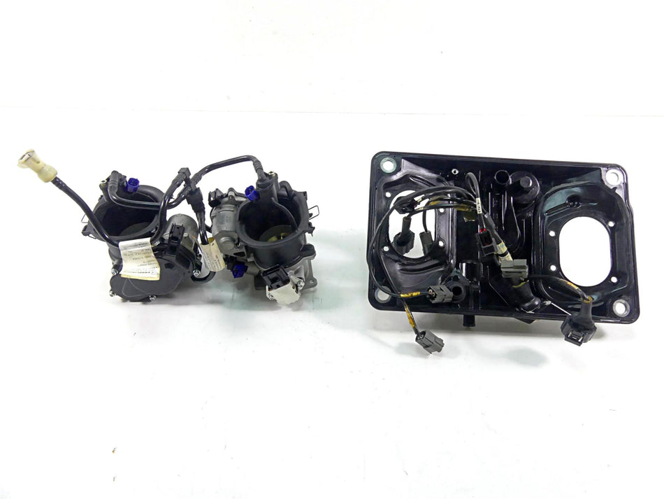 2012 Ducati Panigale 1199S Mikuni Throttle Body Set & Air Box Cover 28240892A {{ shop.shopifyCountryName }} - Mototech271