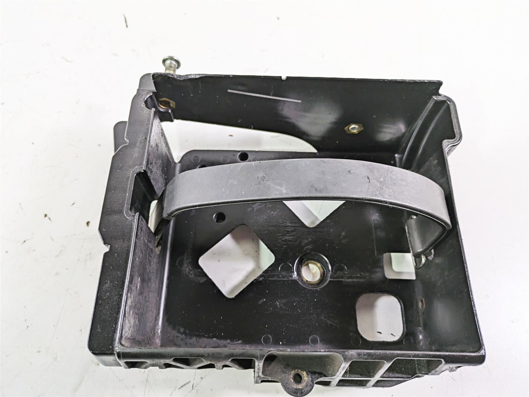 2016 Harley FXDL Dyna Low Rider Plastic Battery Tray Carrier Stay 70379-06B