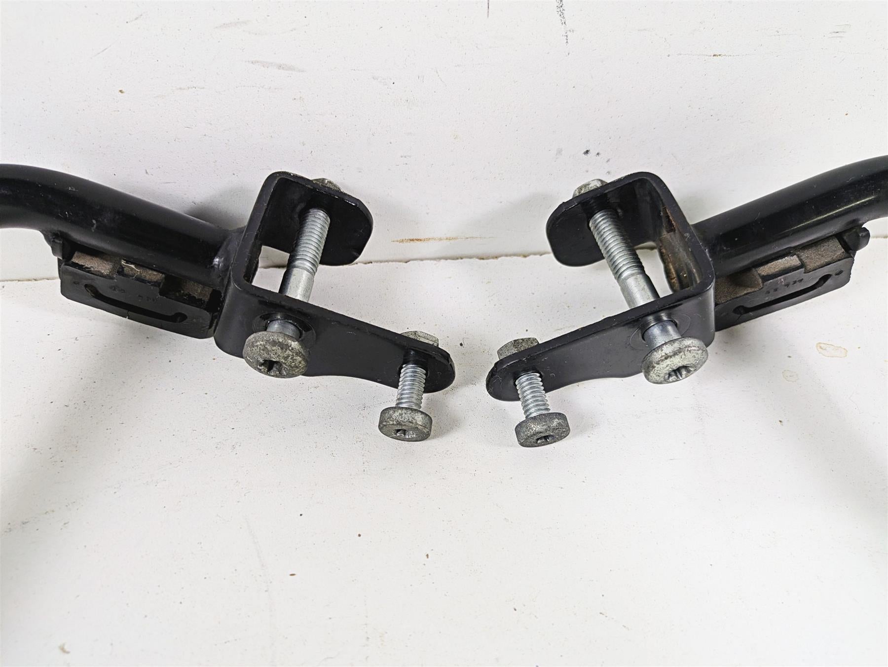 2015 Harley Touring FLHTKL Electra Glide Rear Saddlebag Support Set 90200499 {{ shop.shopifyCountryName }} - Mototech271