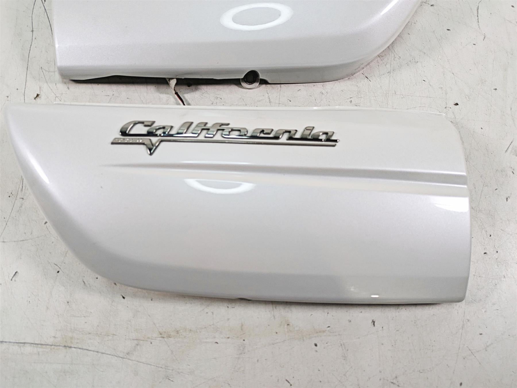 2014 Moto Guzzi California 1400 T Left Right Side Cover Fairing 887991 887990 {{ shop.shopifyCountryName }} - Mototech271